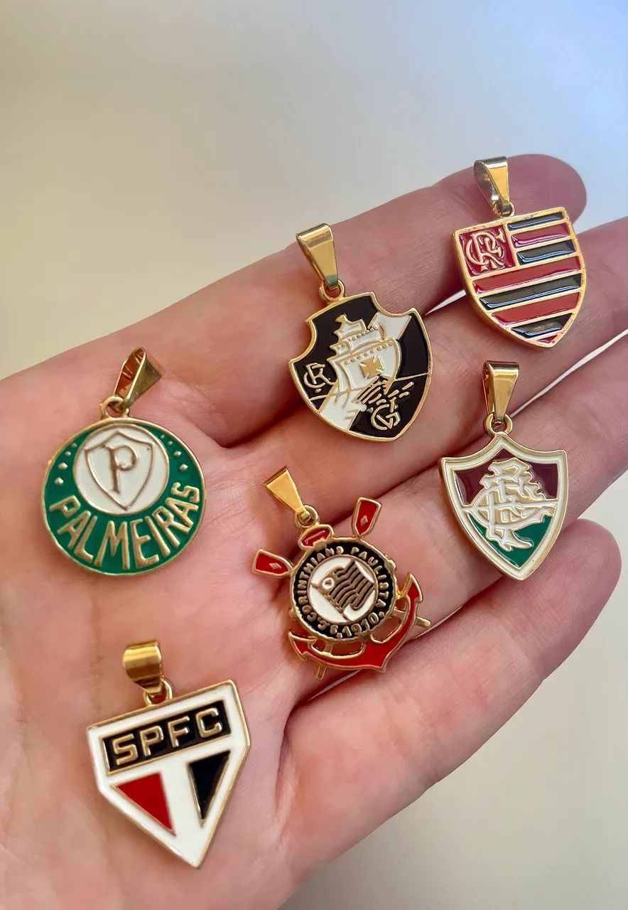Pingentes escudos de time - NOVOS