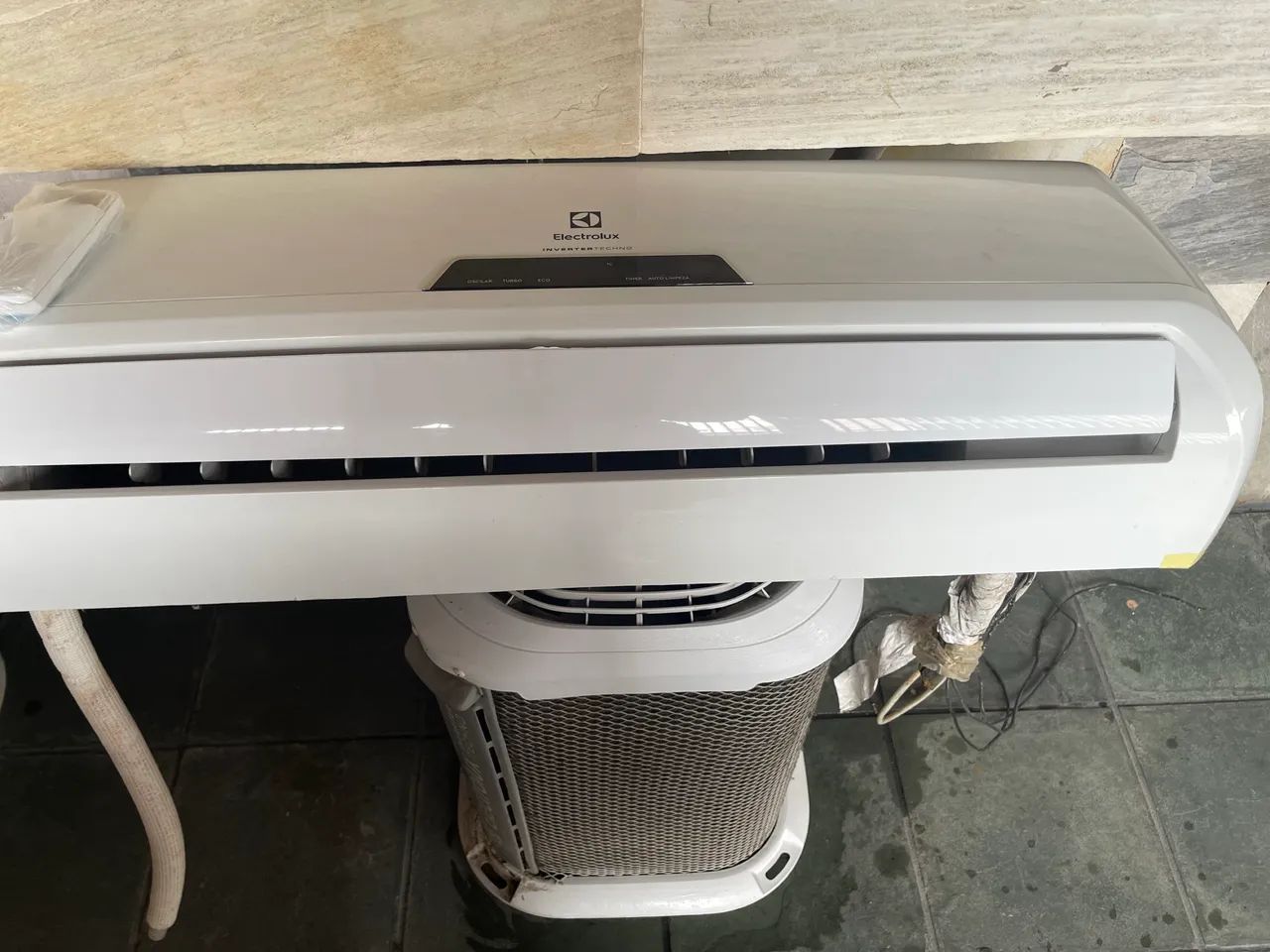 Central de Ar Inverter Electrolux - Ótimo Estado - R$ 1.000 - Foto 2