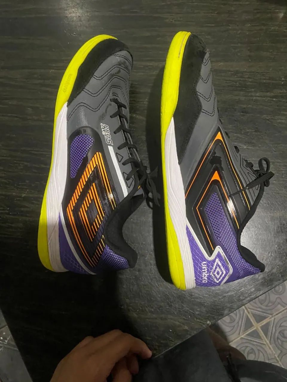 umbro pro 5 bump 