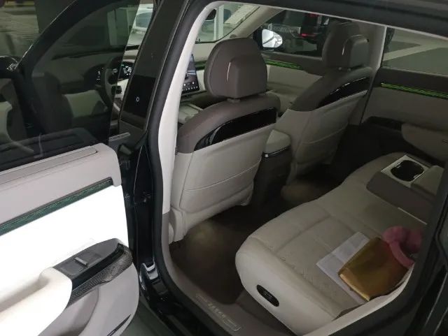 Zeekr 7X Flagship AWD, foto 7 de 12