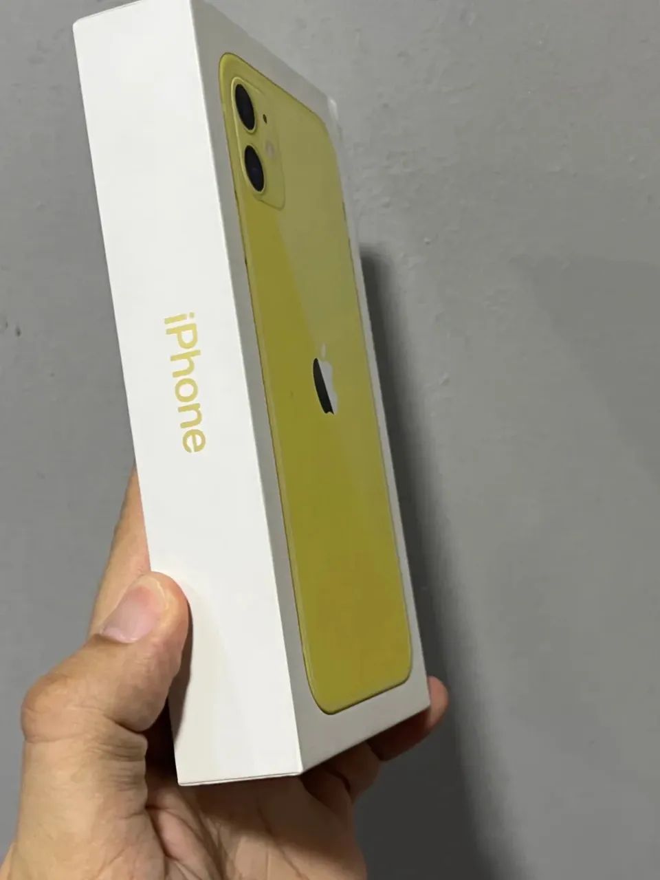 Caixa vazia de iPhone 11 128GB Amarelo  - Foto 2