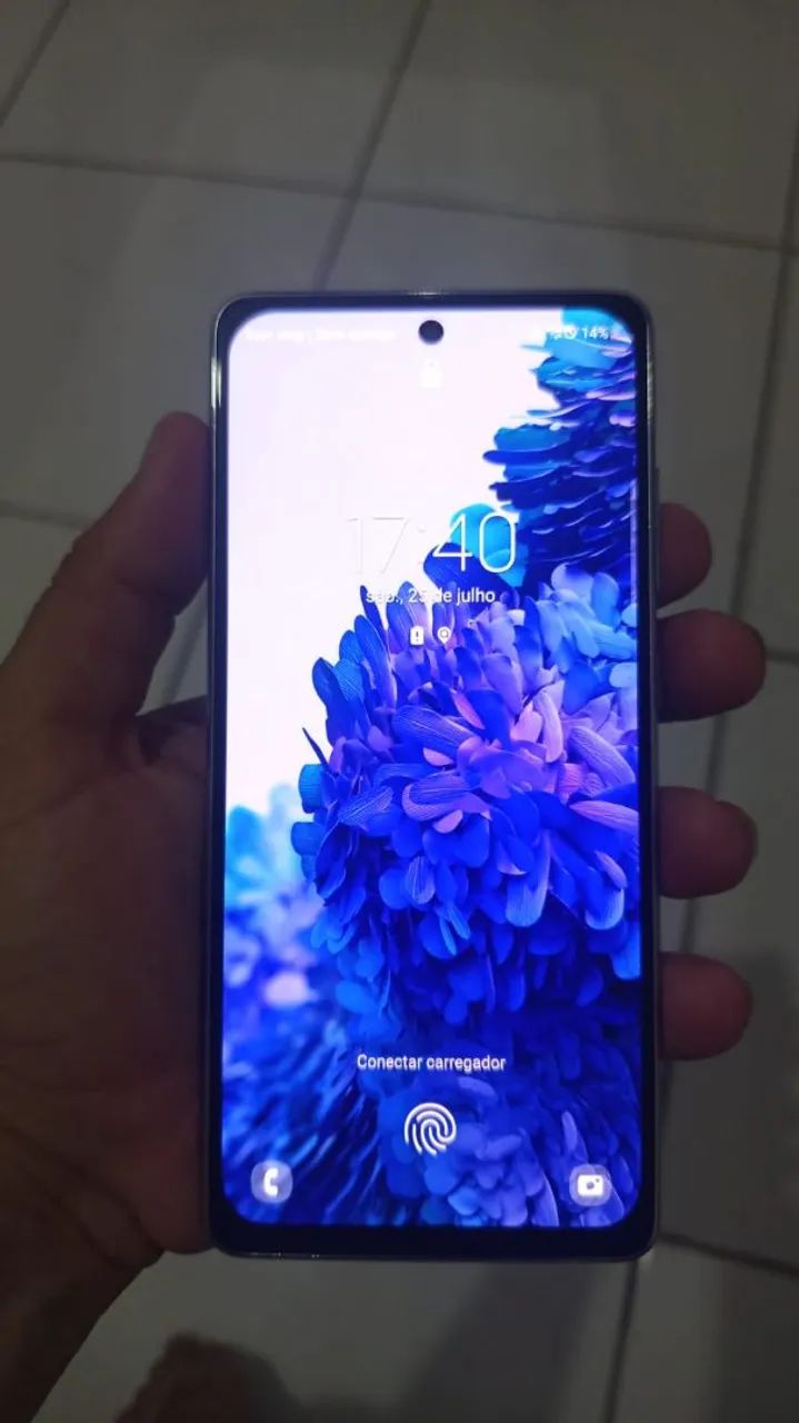 Vendo Samsung S20 FE funcionando perfeitamente 