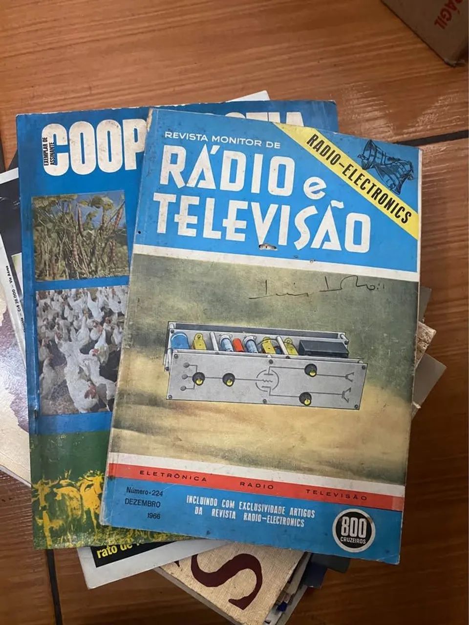 150 UN REVISTAS ANTIGAS  - Foto 2