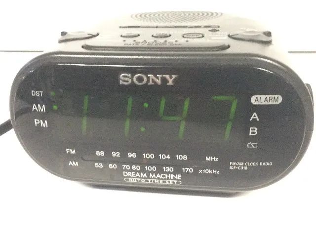 radio relogio sony antigo - Foto 3