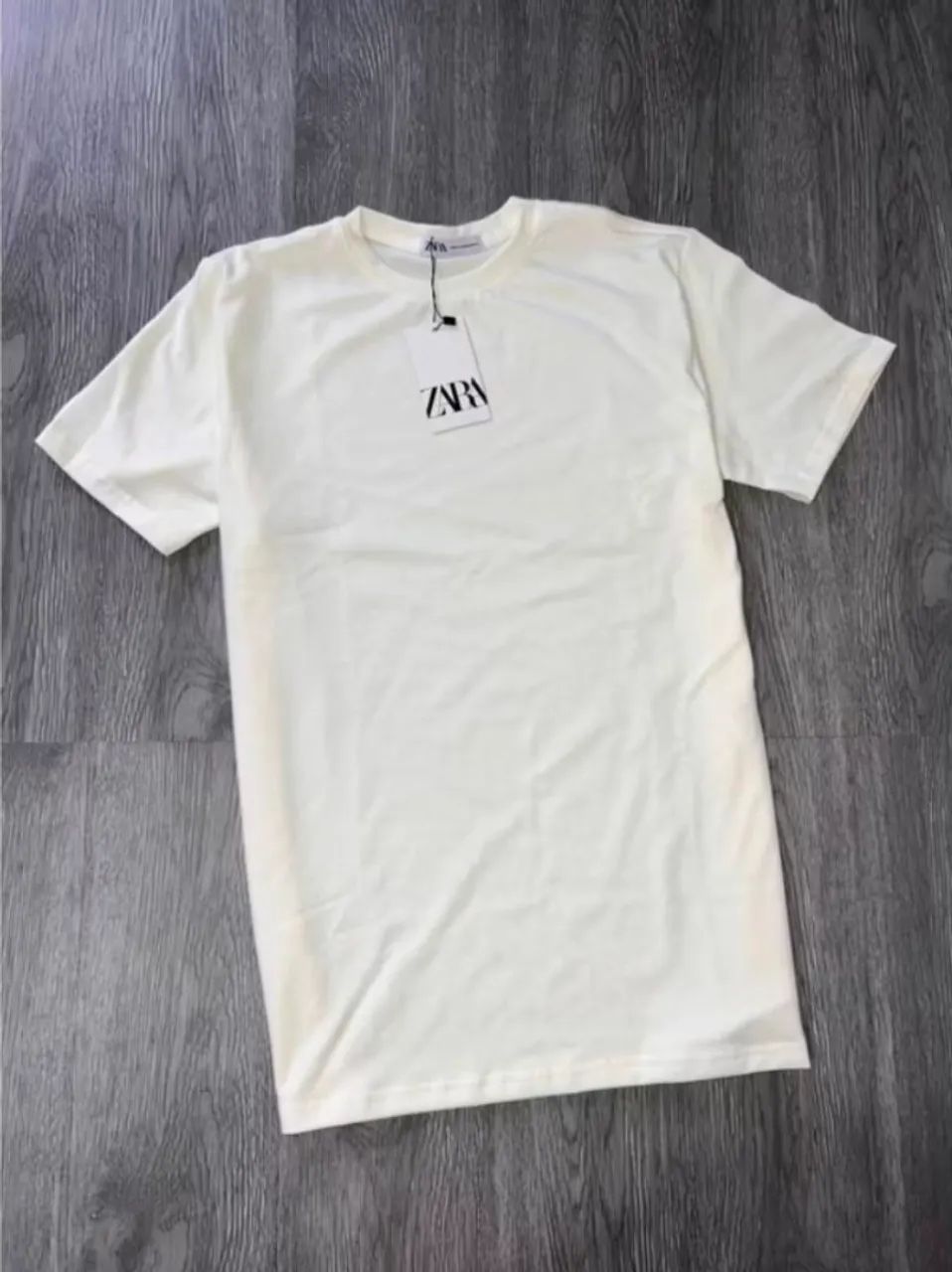 Camiseta básica Zara  - Foto 2