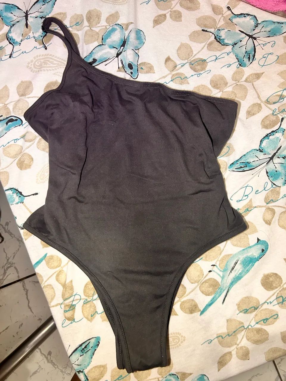 Body cavado de uma alça