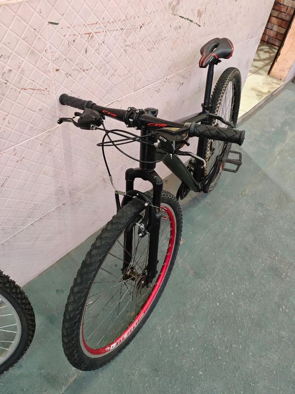Bike de alumínio aro 29 - Foto 4