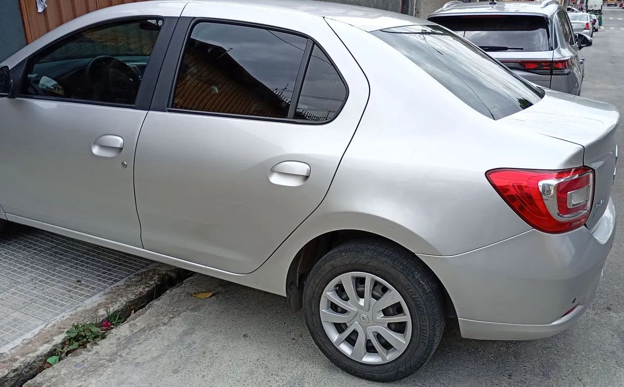 Renault Logan Expression Flex 1.6 16V 4P 2019 - Foto 4