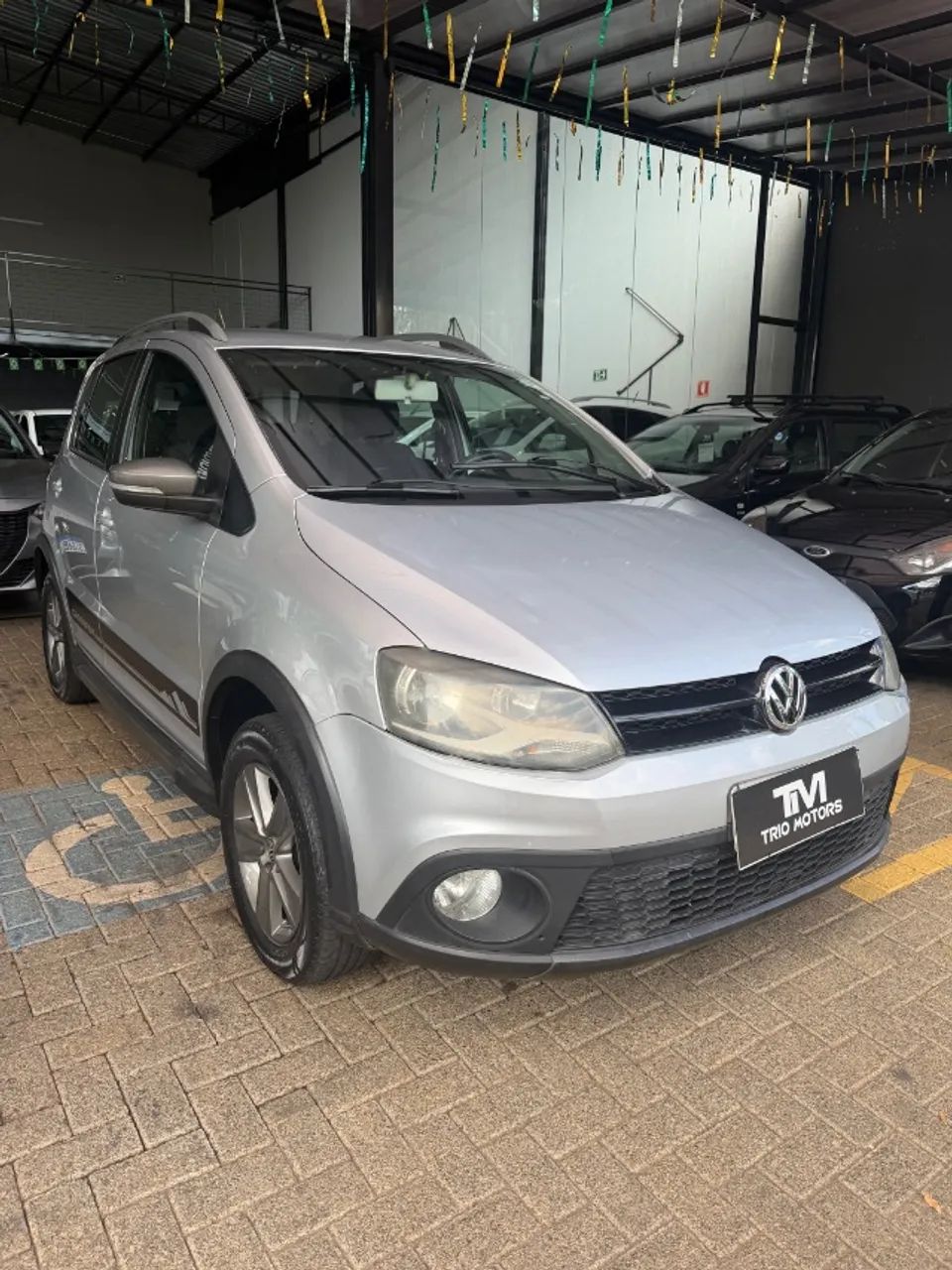 Volkswagen Crossfox 1.6 8V FLEX 2012