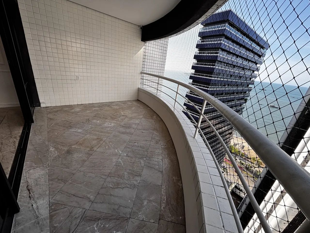 Foto do anúncio de Apartamento 186m² com Vista para o Mar no Mucuripe | Fortaleza em Mucuripe, Fortaleza