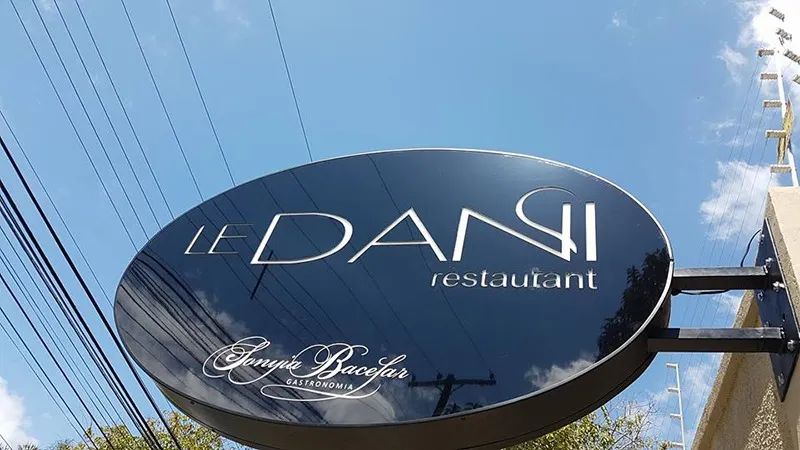 Placa de ACM em bandeira - Foto 3