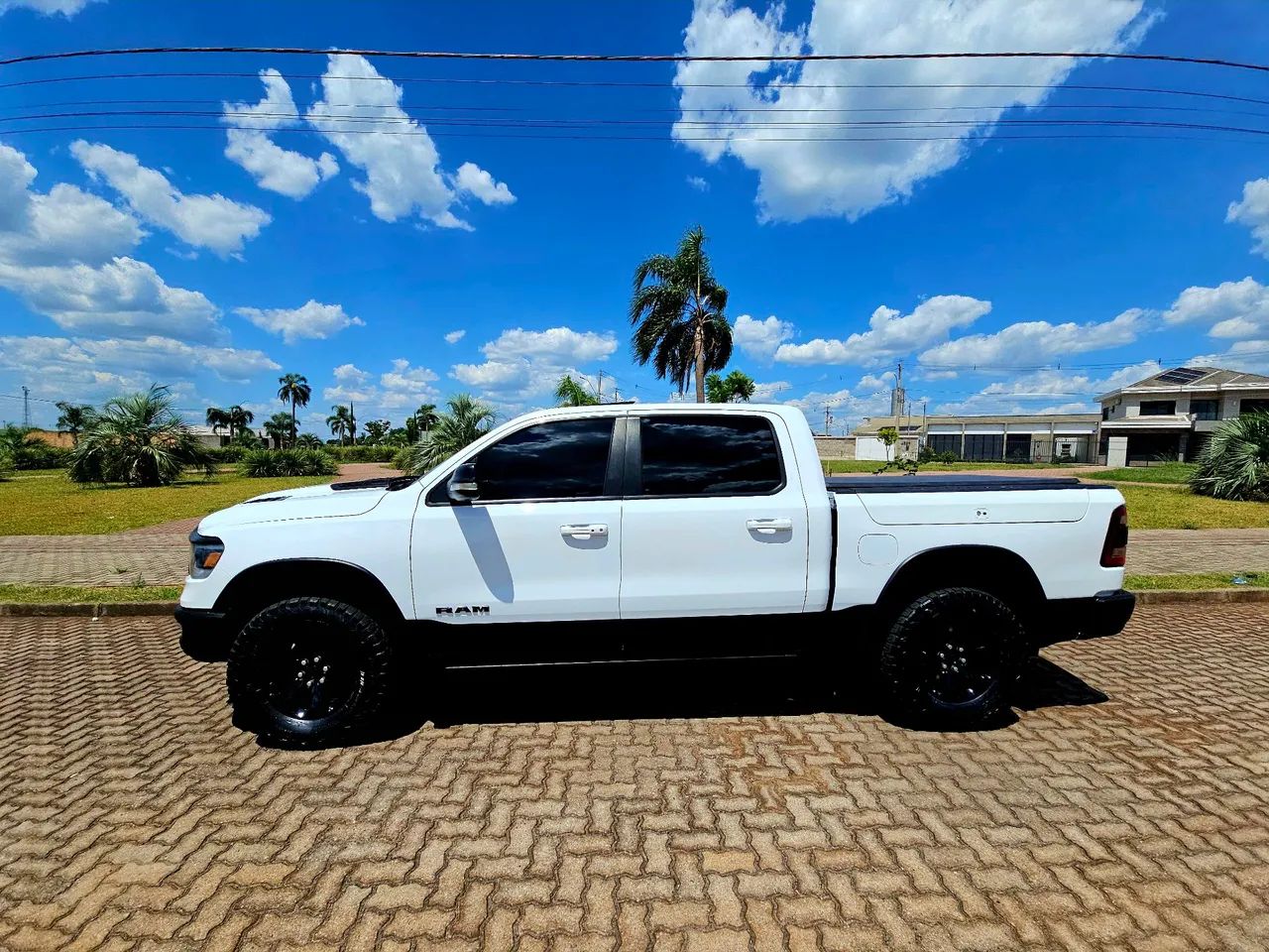 Ram 1500 CD REBEL 4X4 5.7 AT 2022