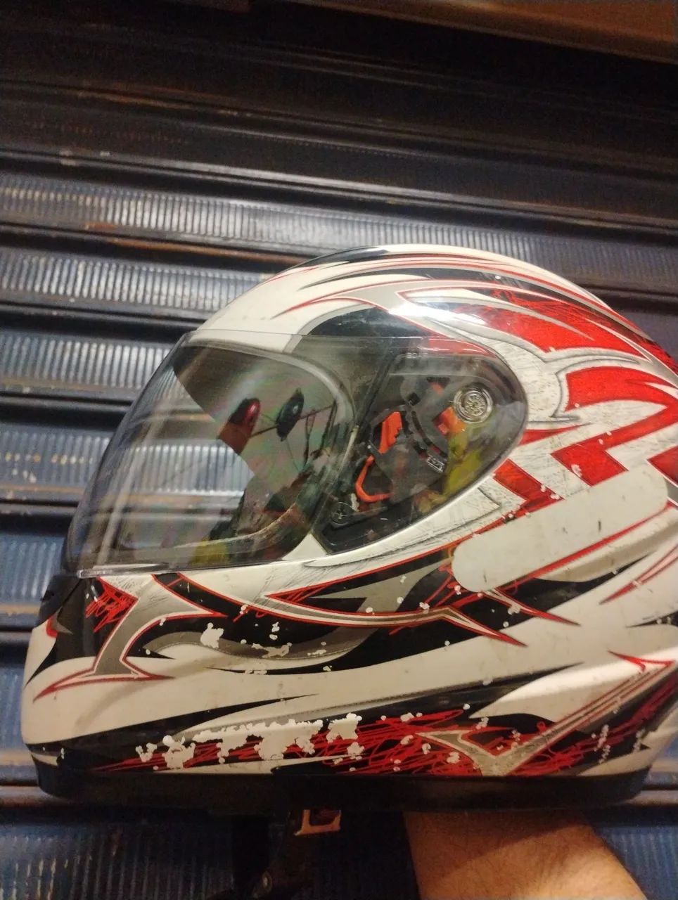 Capacete helt