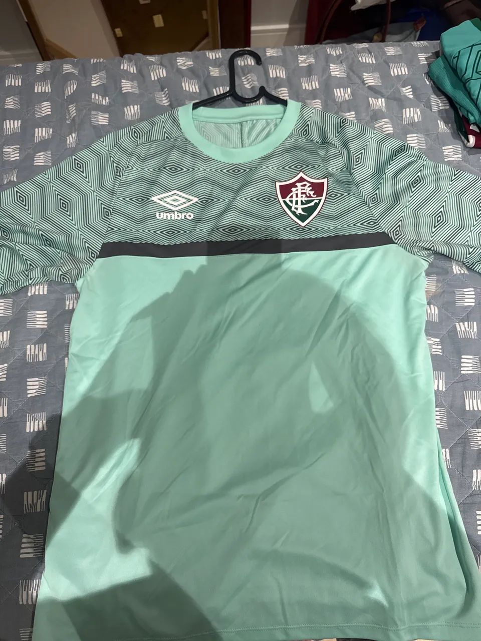 Camisa Fluminense 2022 - Treino Umbro  - Foto 3