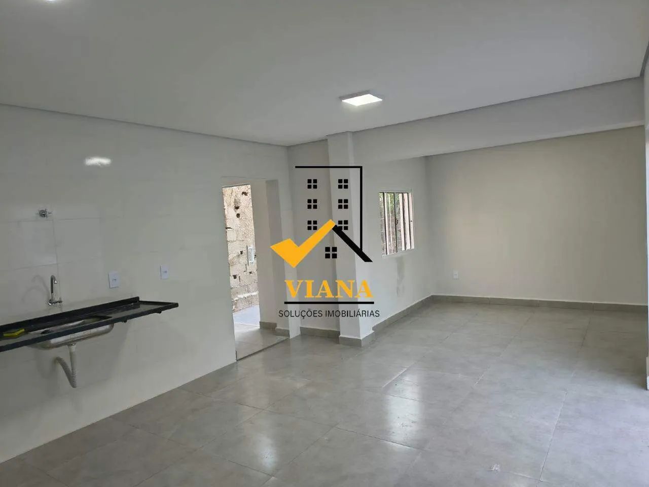 Casa reformada com 3 quartos para locação no Tangarás! - Foto 2