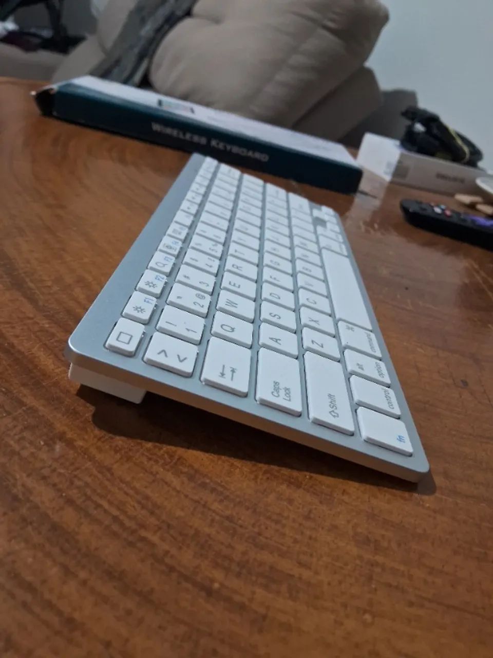 Teclado Wireless Bluetooth Modelo BK6001 Branco - Foto 2