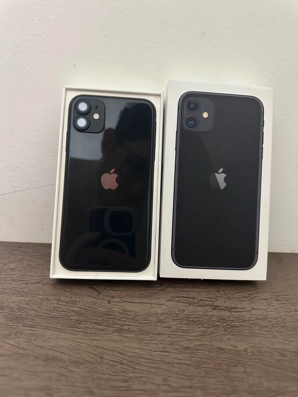 IPhone 11 64 Gb preto  - Foto 2