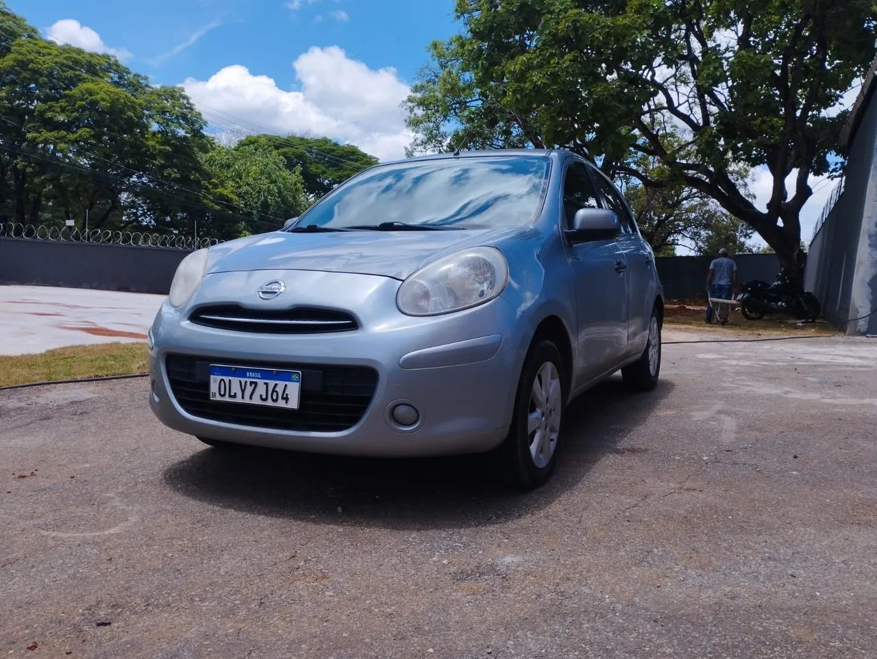 Nissan March MARCH SV 1.6 16V Flex Fuel 2013