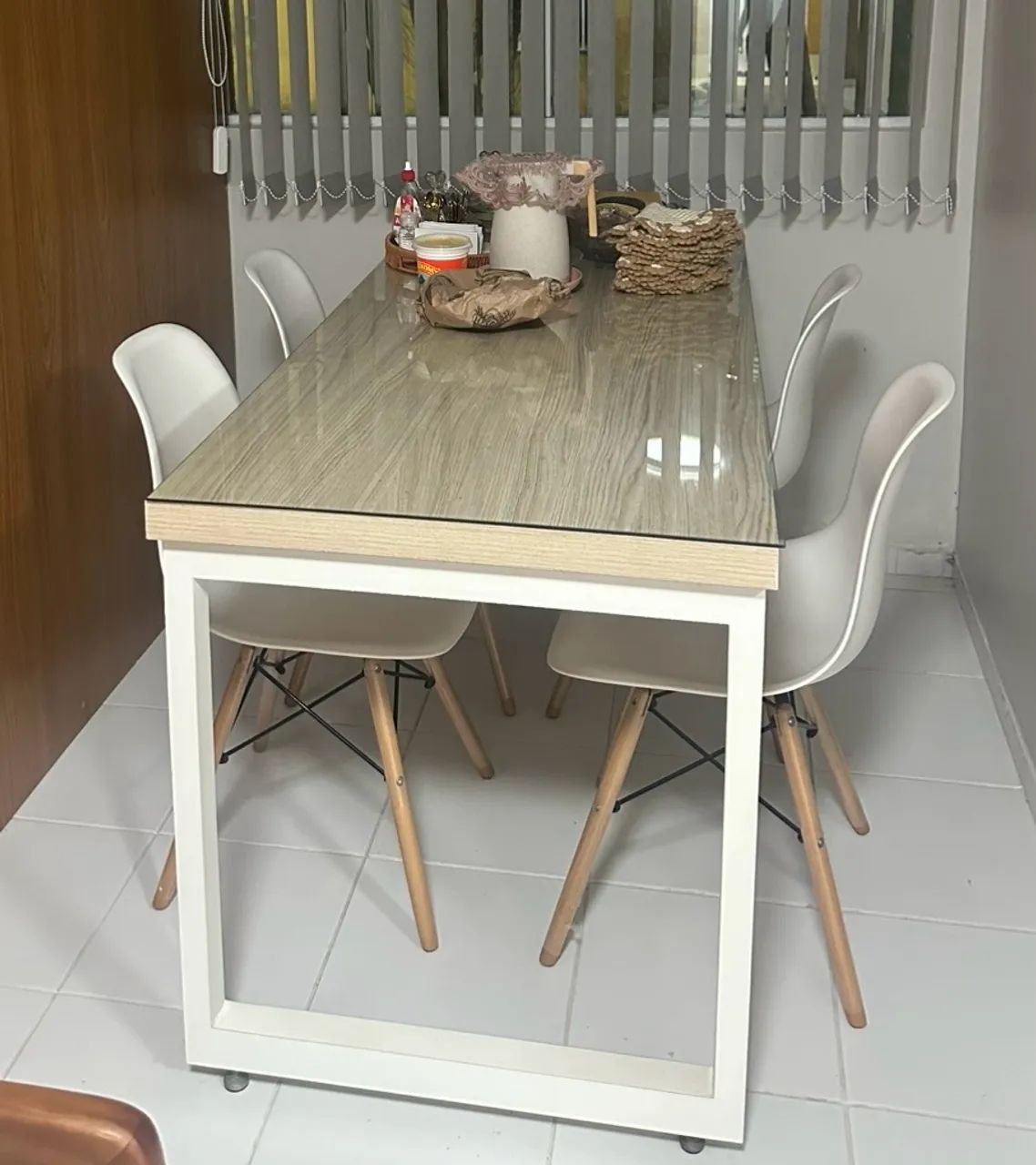 Vende-se 4 cadeiras  - Foto 3