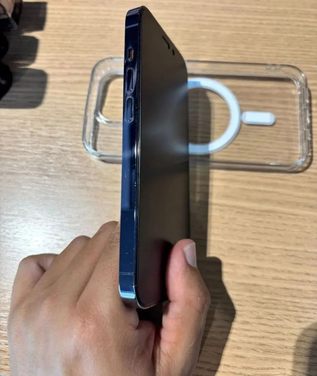 iPhone 14 pro sem marcas de uso  - Foto 3