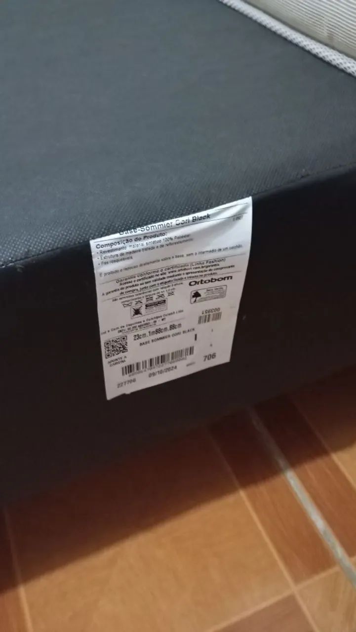 Vende cama box solteiro tratar telefone * - Foto 2