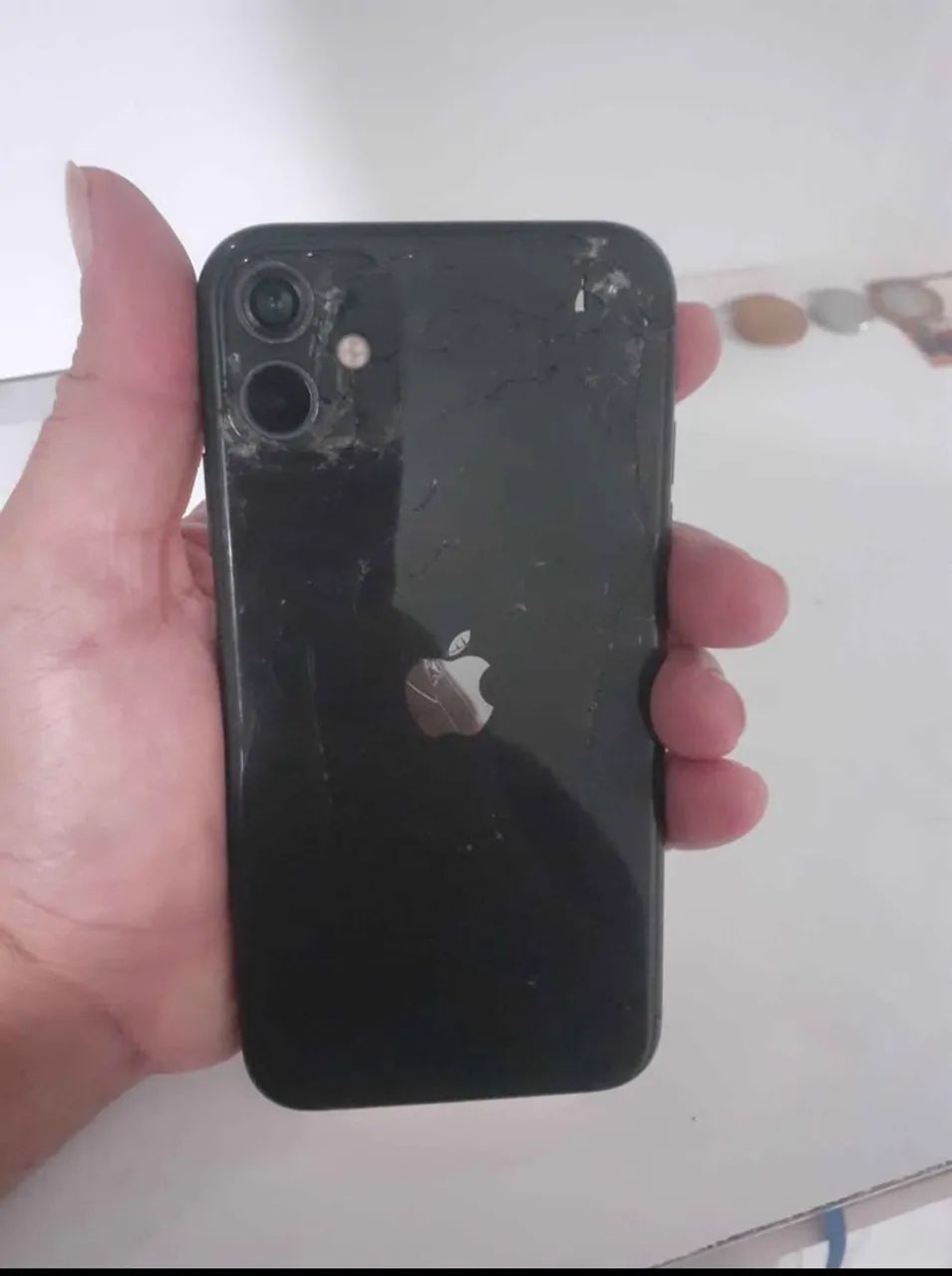 IPhone 11 com 64g Face ID ok - Foto 2