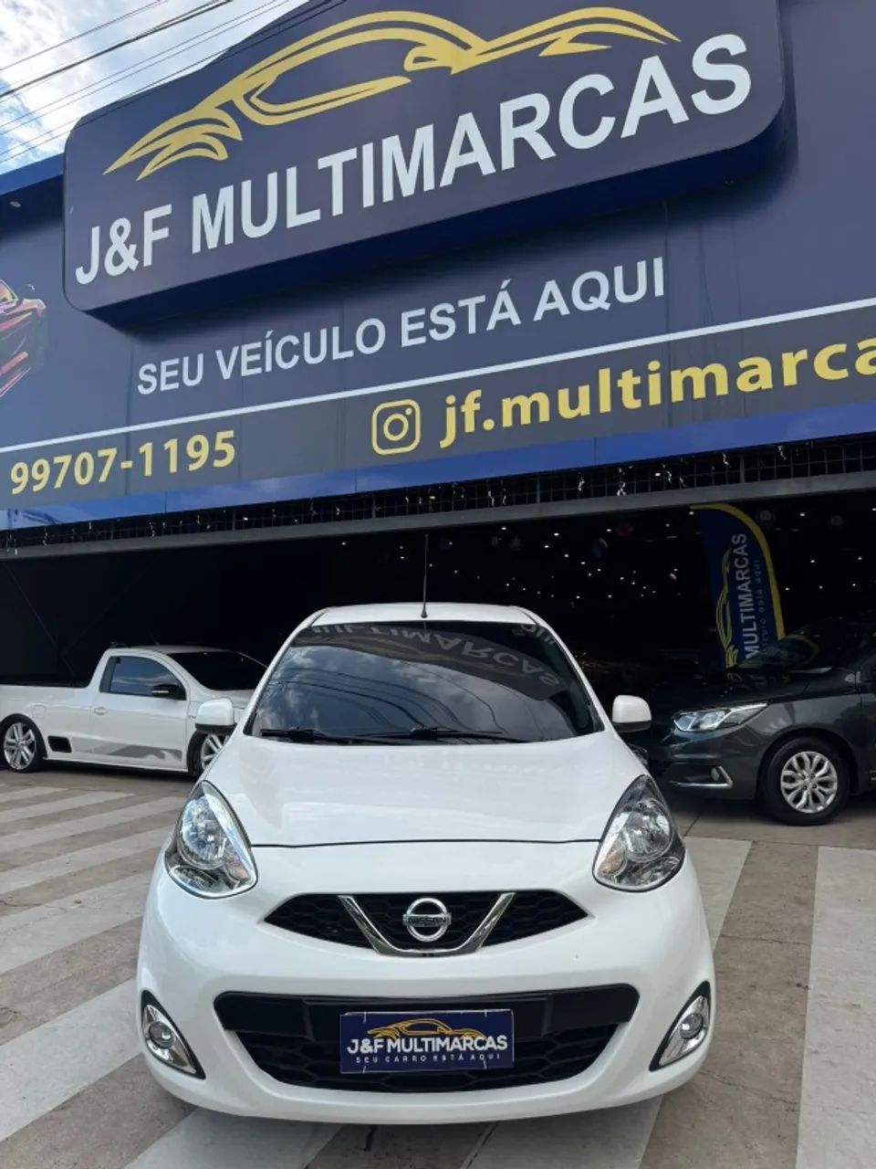 Nissan March 2015
