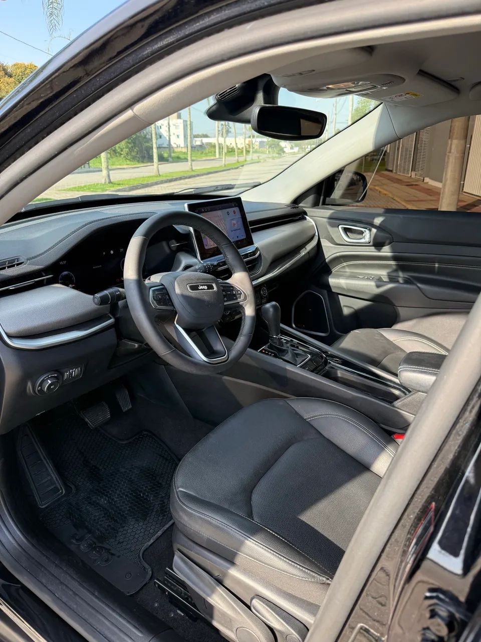 Jeep Compass Long. T270 1.3 TB 4X2 Flex AUT 2025 - Foto 5