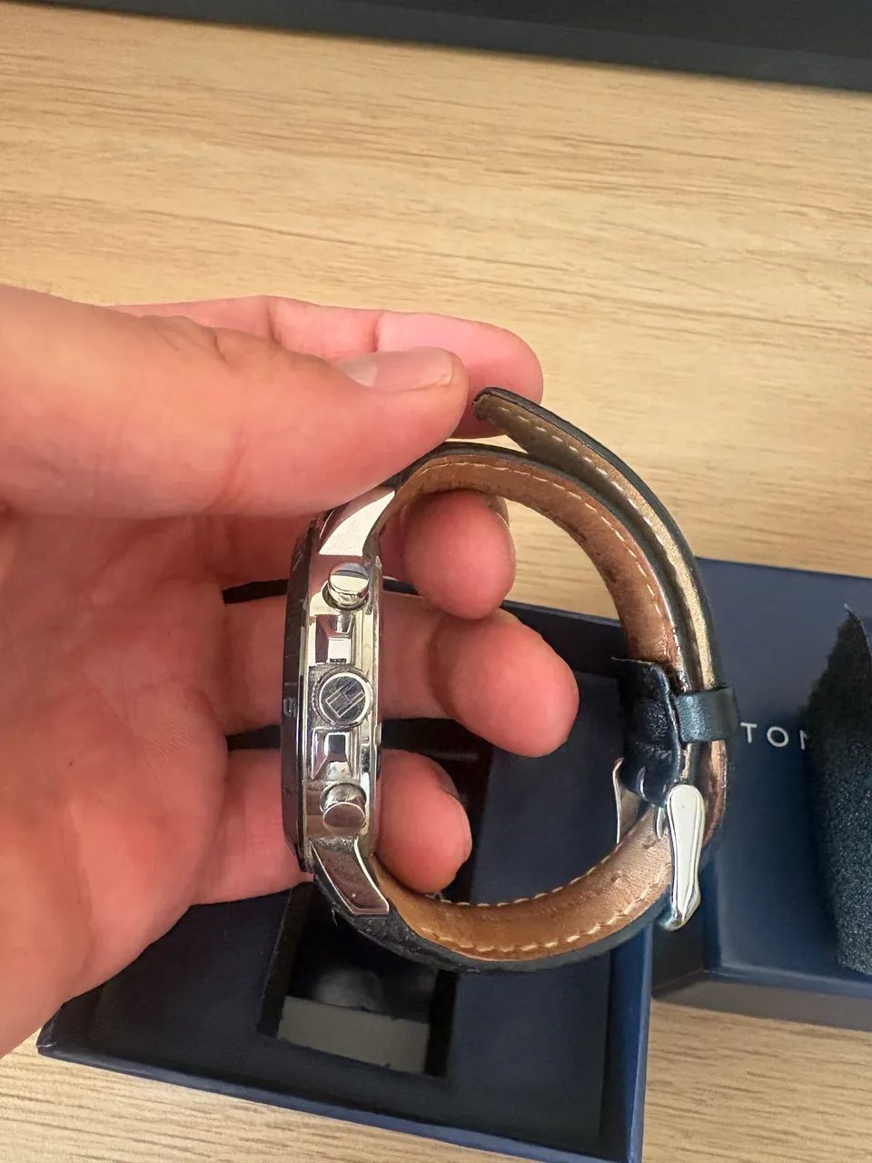 Relógio Tommy Hilfiger completo pulseira couro ORIGINAL - Foto 2