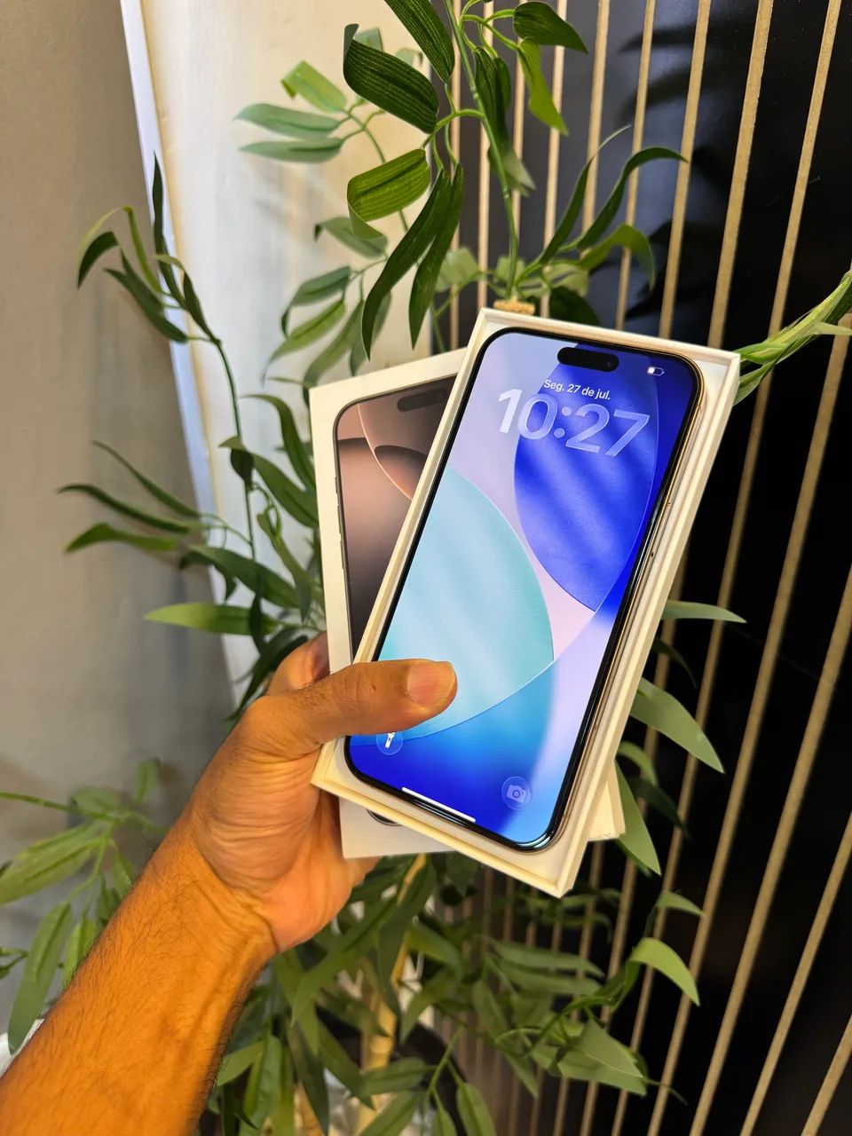 IPHONE 16 PRO MAX - 256GB - NOVÍSSIMO  - Foto 5