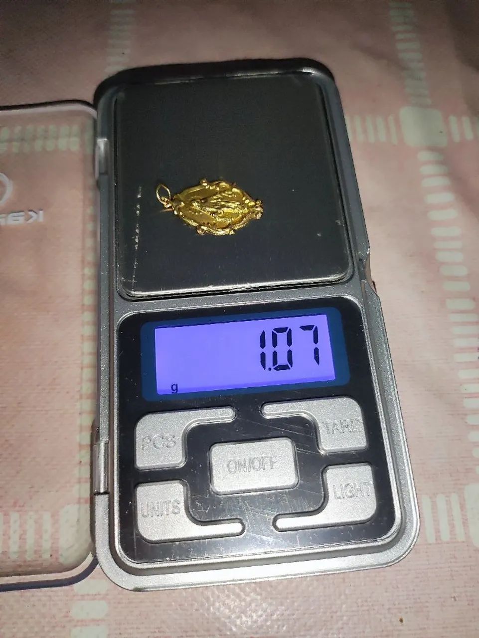 Pingente Santa em Ouro 18k (DISPENSO CURIOSOS) - Foto 4
