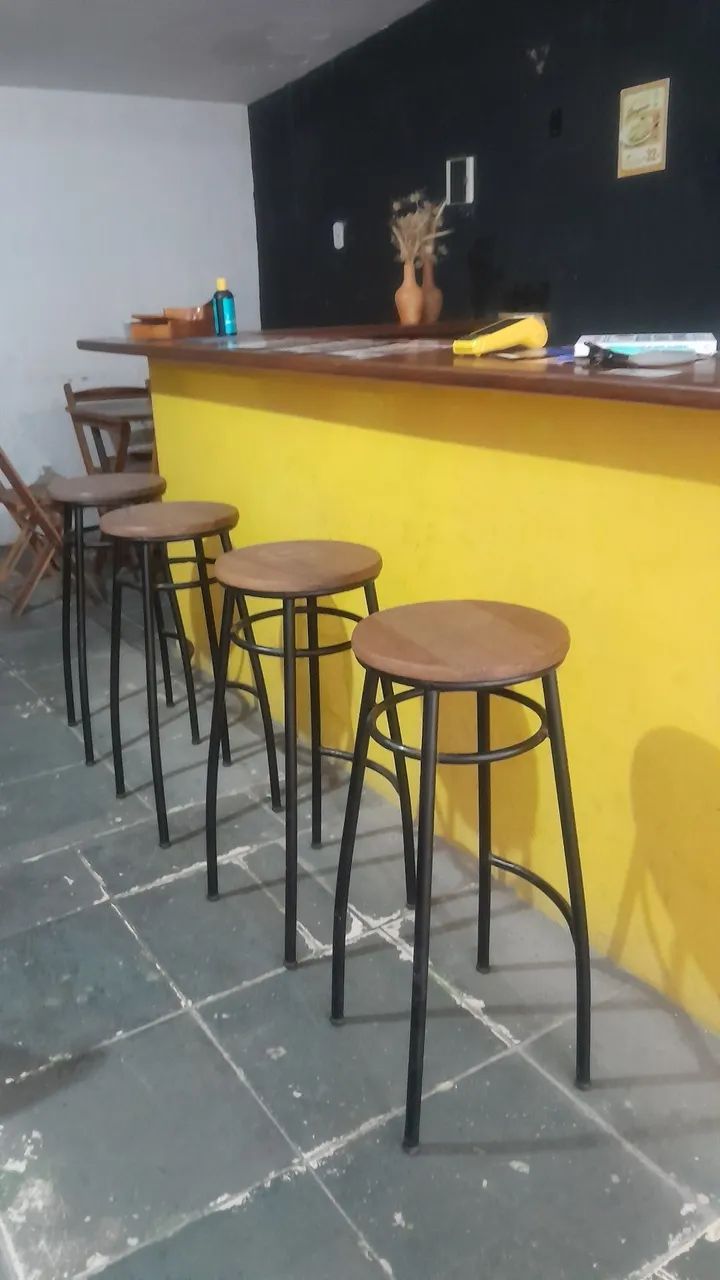 Banquete para balcão 210 cada - Foto 2