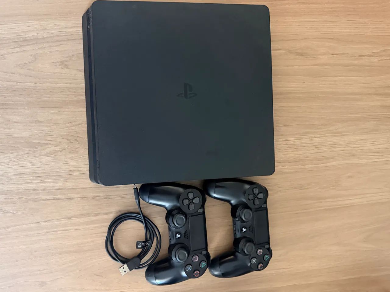Playstation 4 Slim