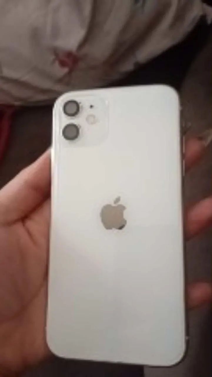 iPhone 11 e xiaomi realme note 50  - Foto 3
