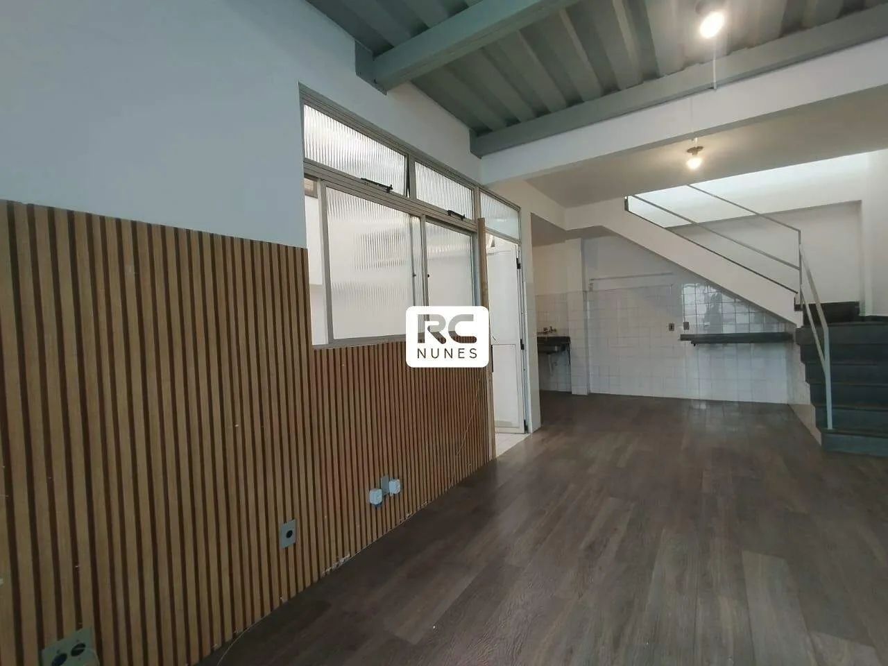 Loja com Sobreloja no Bairro Anchieta  92 m²