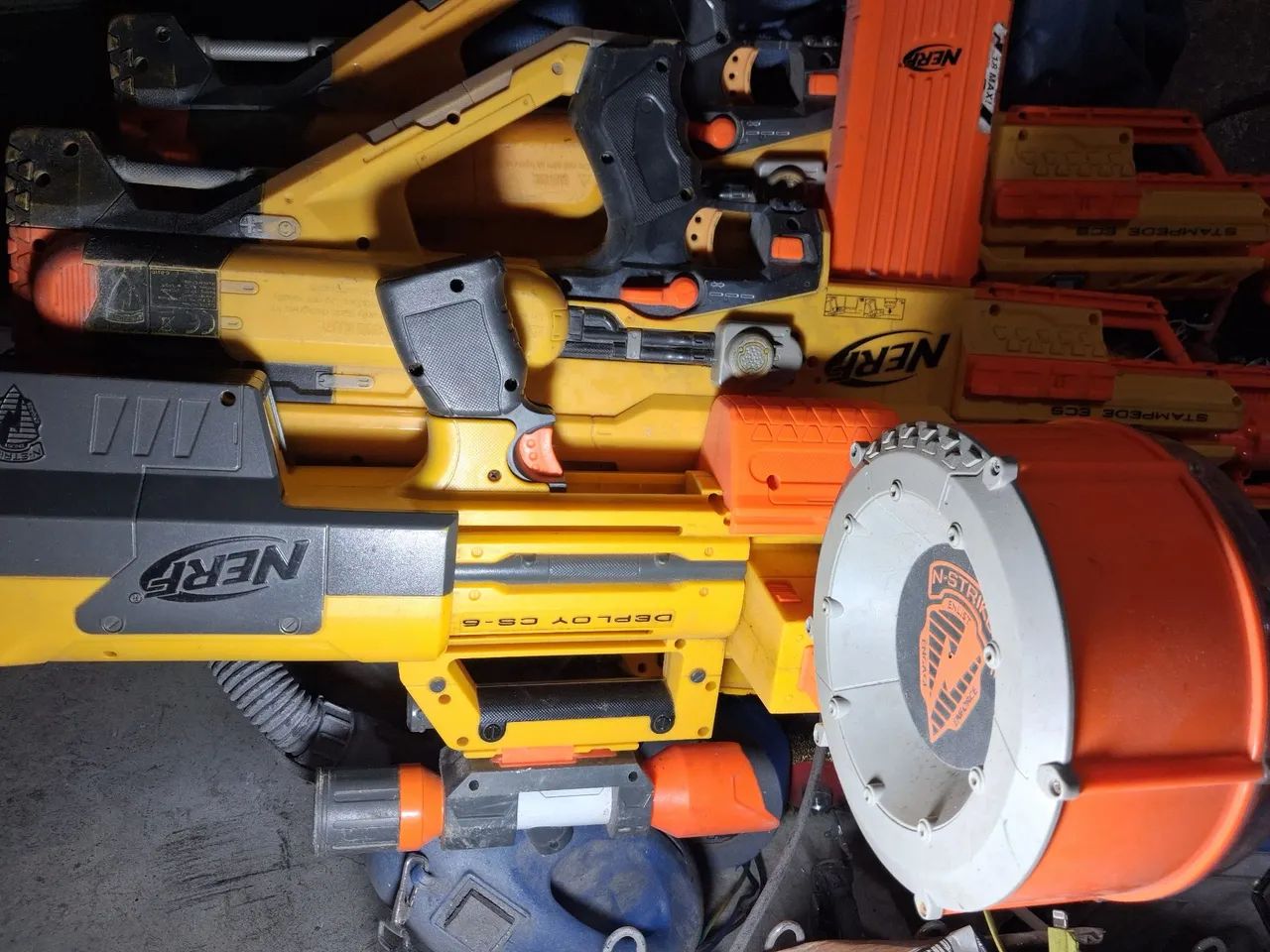 Lote com 5 Nerf sucata - Foto 3