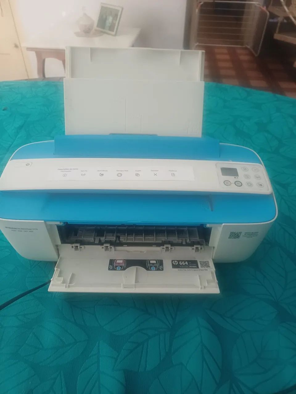 HP deskjet advantage3776