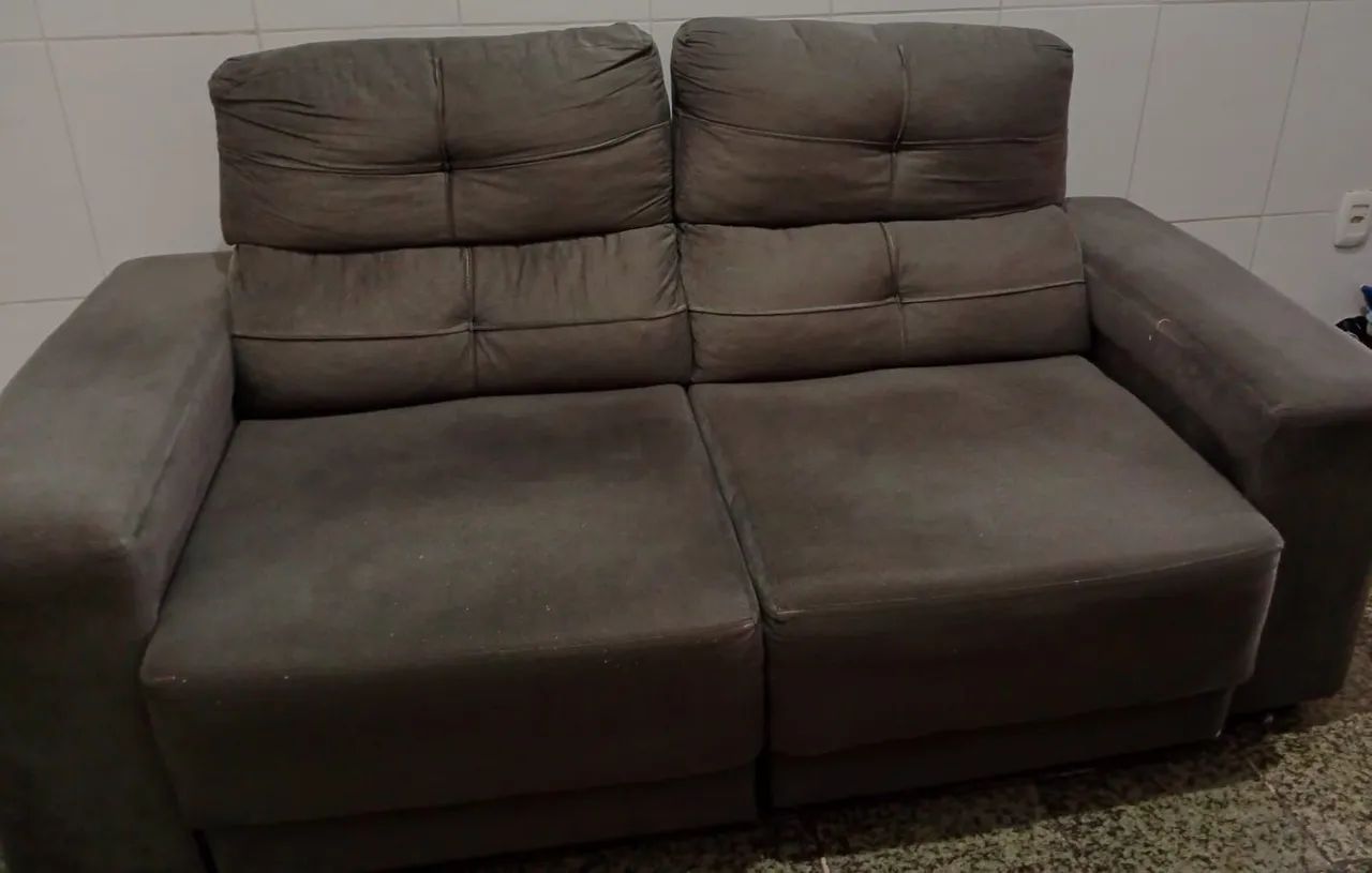 Sofá retrátil em excelente estado - Foto 3