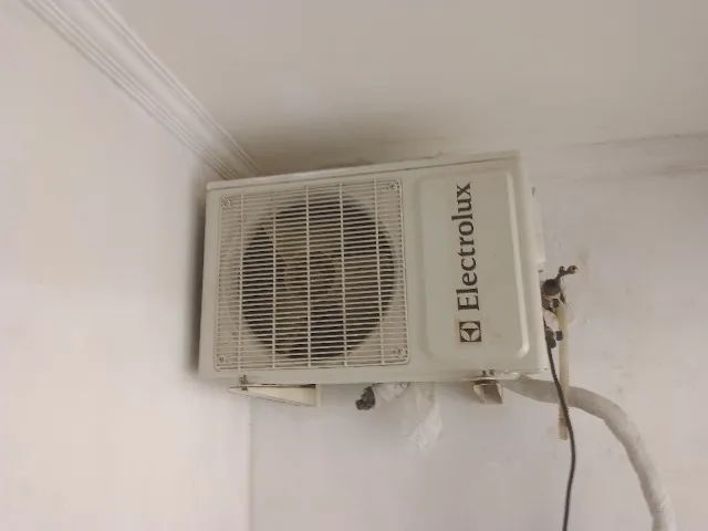 Ar condicionado Eletrolux 7000 BTUs  - Foto 2
