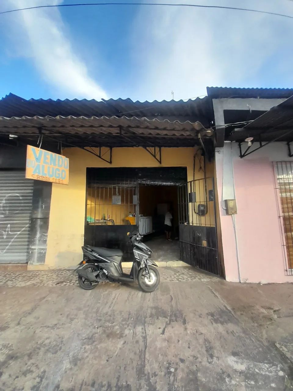 Ponto comercial,  avenida Independência 