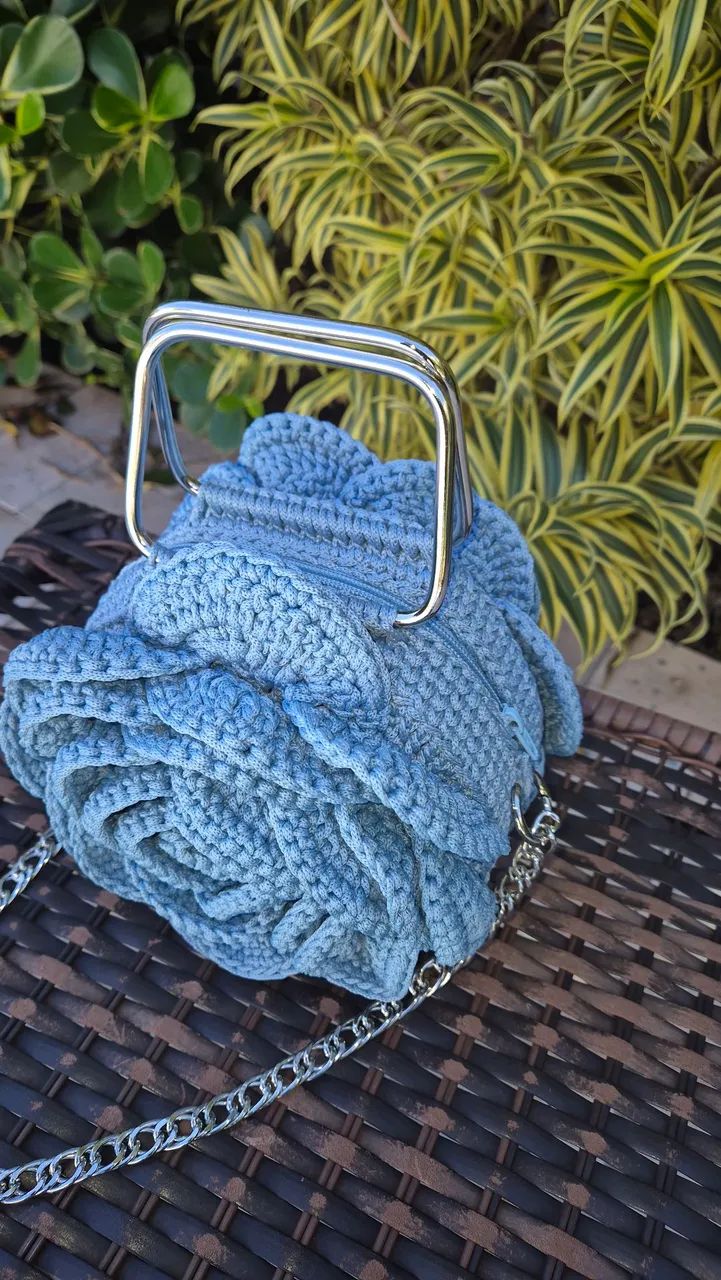 Bolsa Artesanal em Crochê Flor 3D - Foto 2