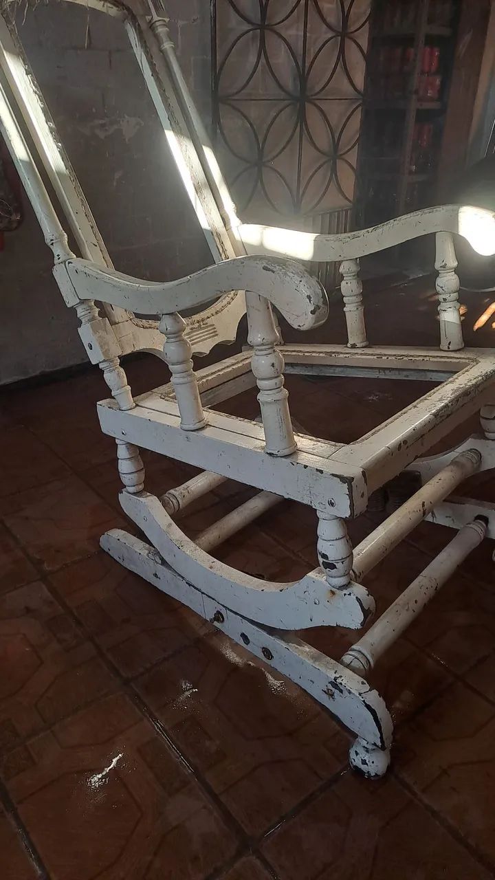 Cadeira de balanço  - Foto 4