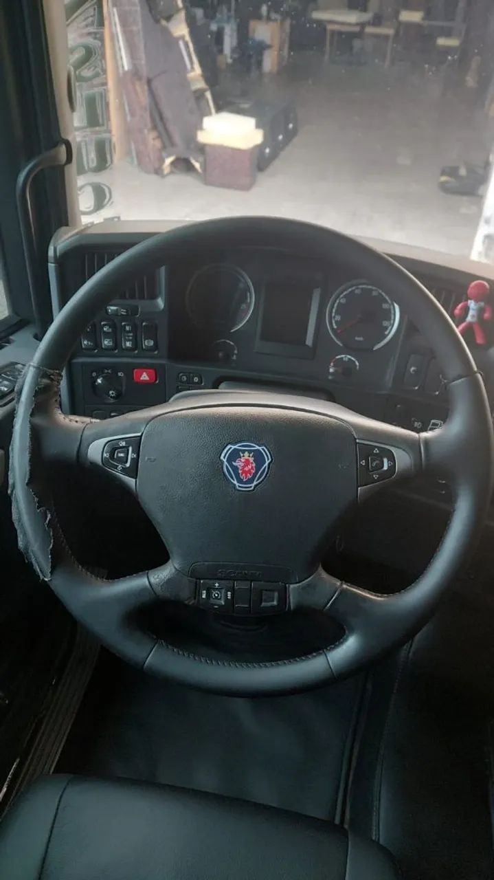 Scania série 5 com 41 centímetros  - Foto 9
