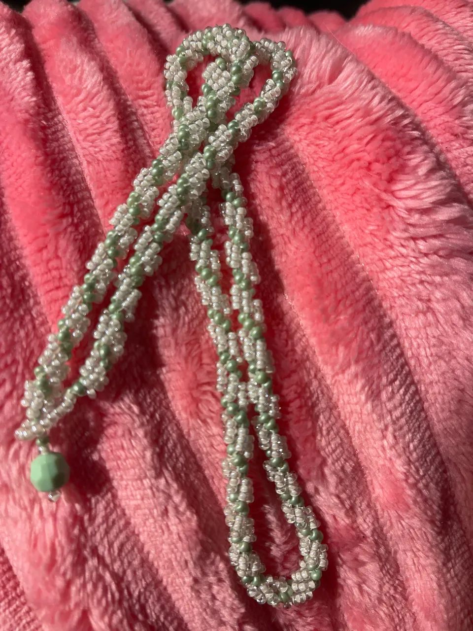 Colar de micro miçangas  - Foto 2
