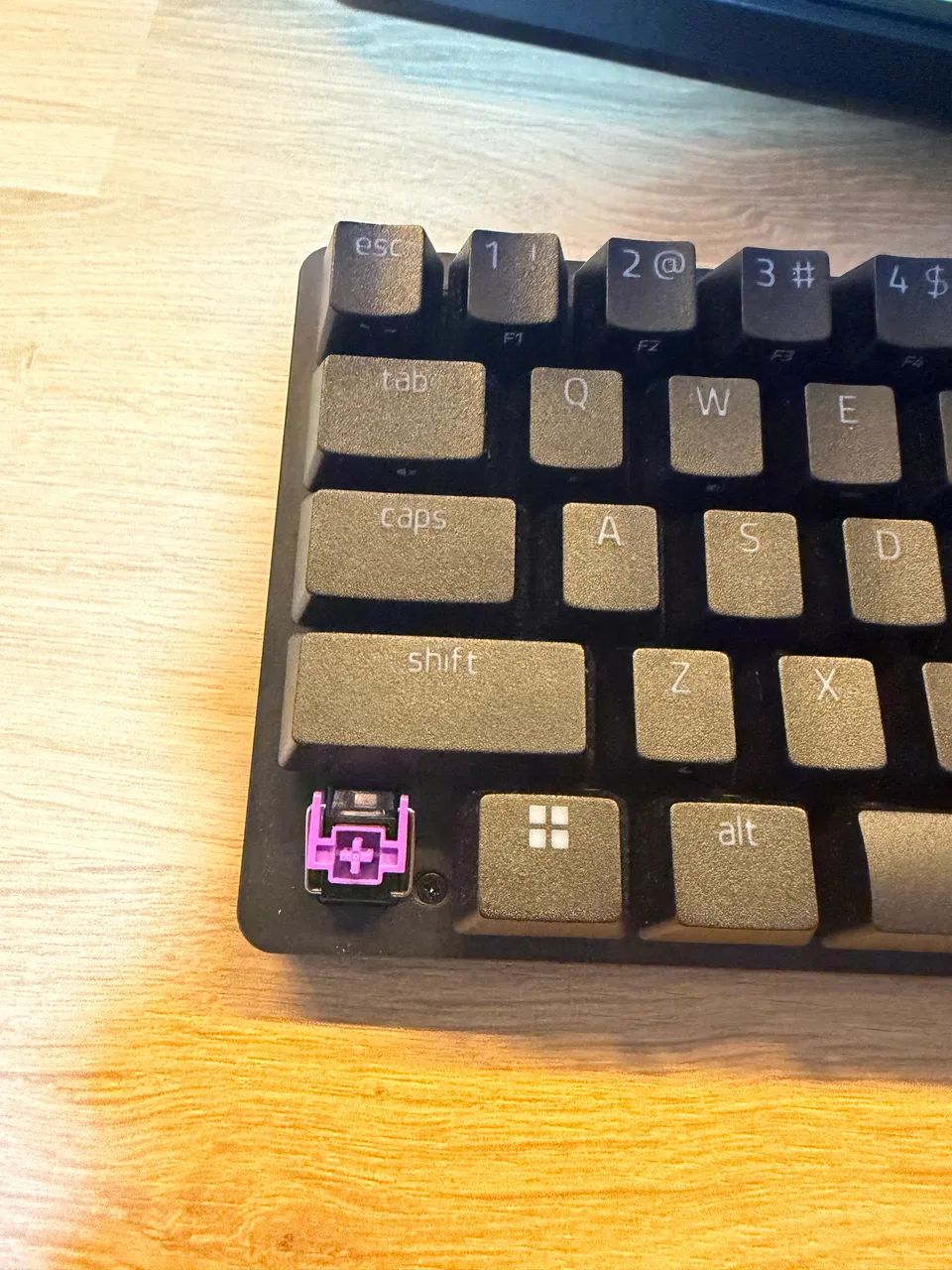 Teclado razer hunstman mini 60% switch roxo - Foto 4