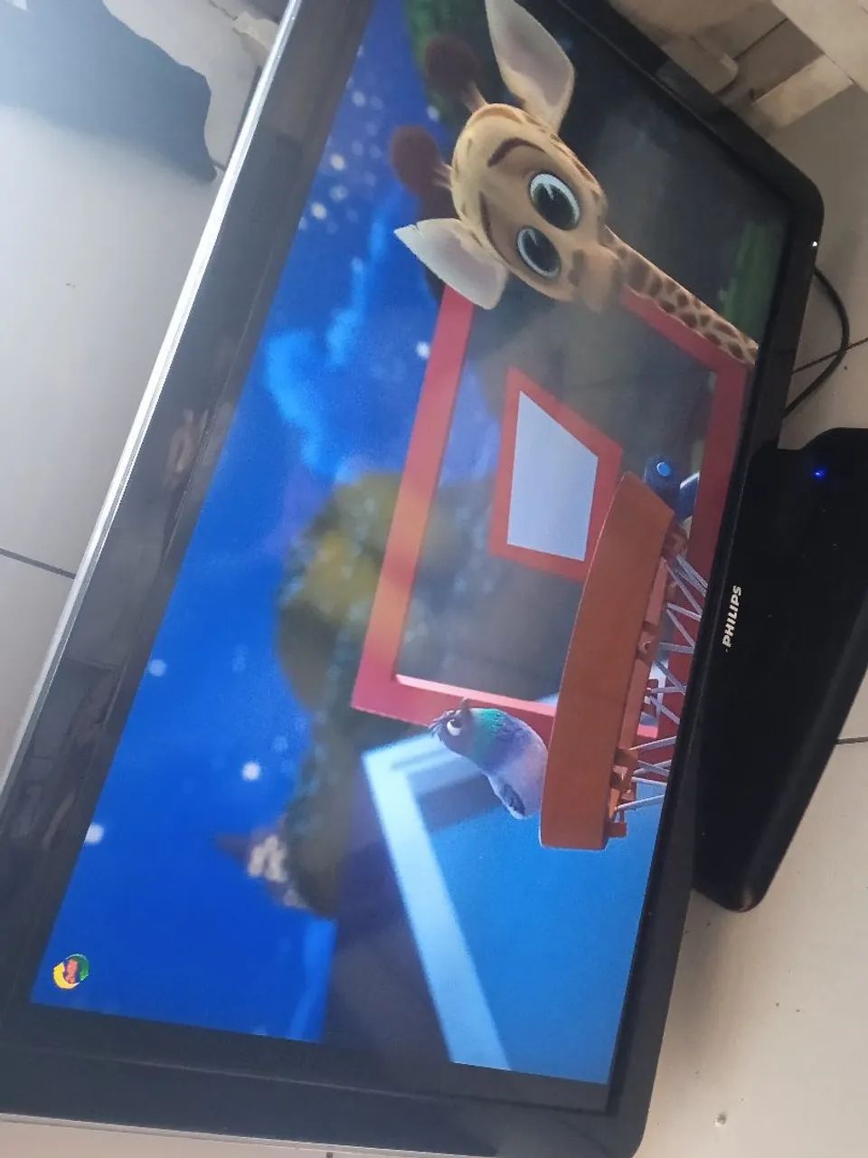 Tv 42 Philips 42 polegadas não é esmrte tem HDMI  - Foto 3