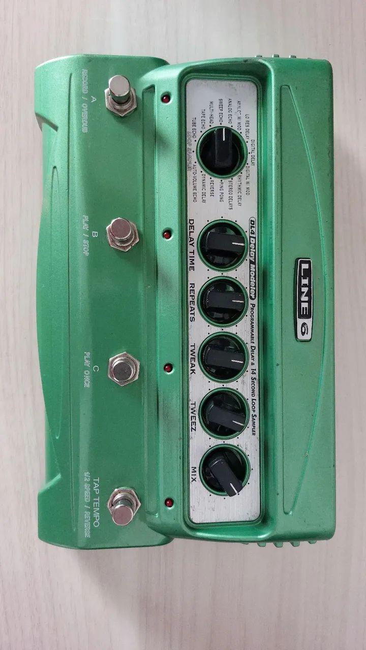 Pedal Line 6 DL4 Delay Modeler - Instrumentos musicais - Jardim