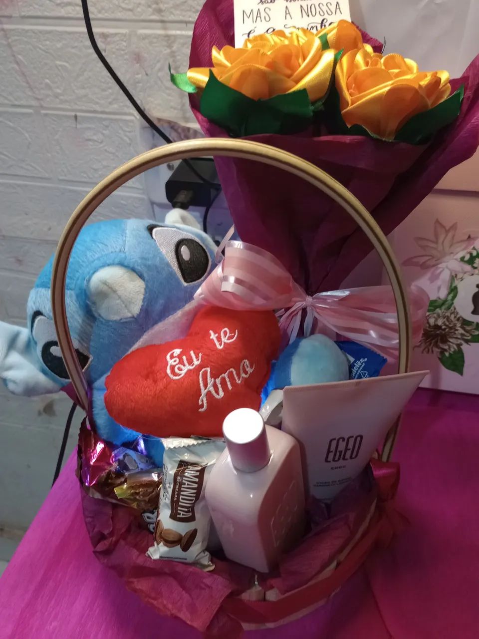 Presente especial stith com kit Egeo choc  - Foto 6