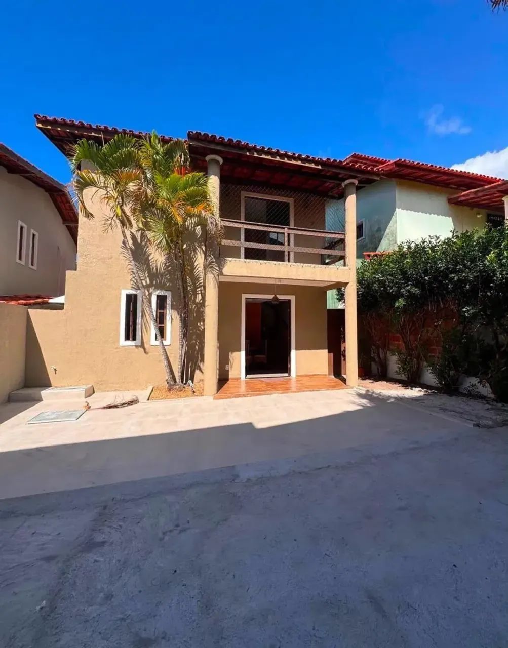 LUNDA CASA PRÓXIMA A UNIME