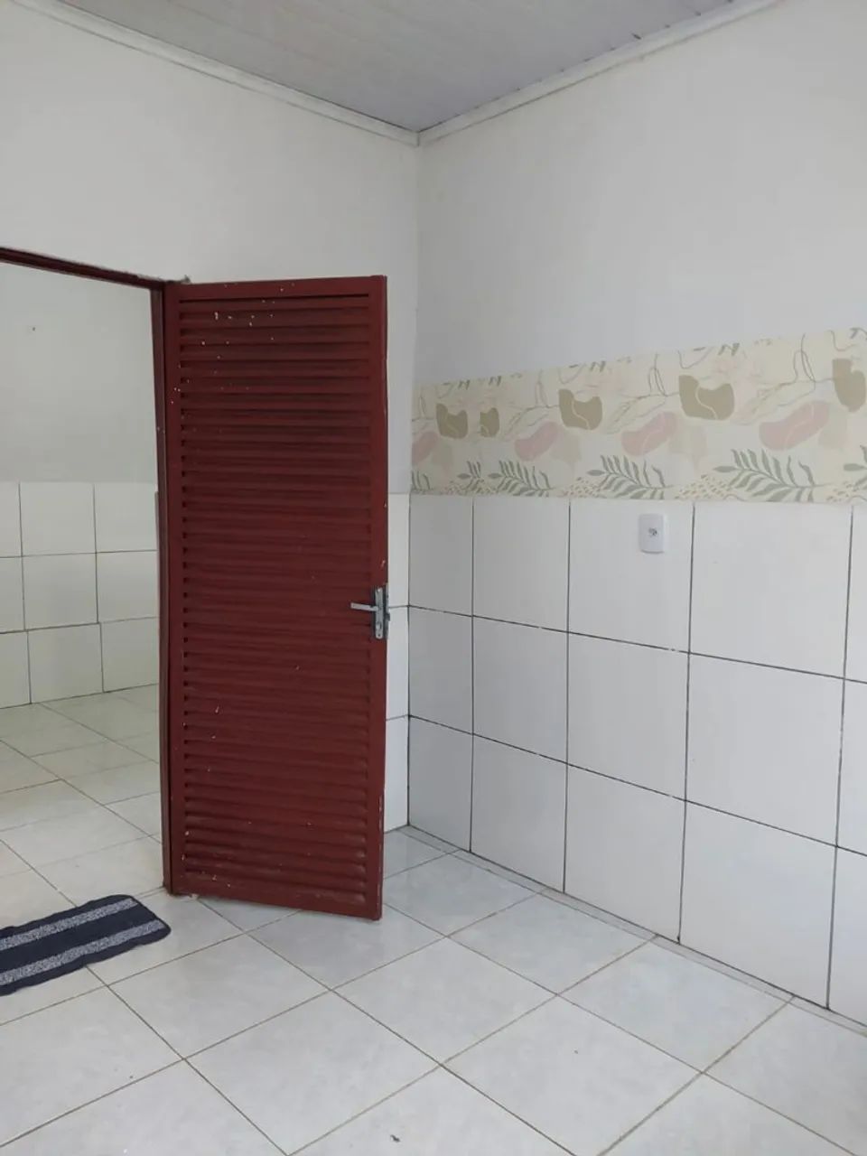 Aluga-se Kitnet - 3 cômodos. - Foto 3